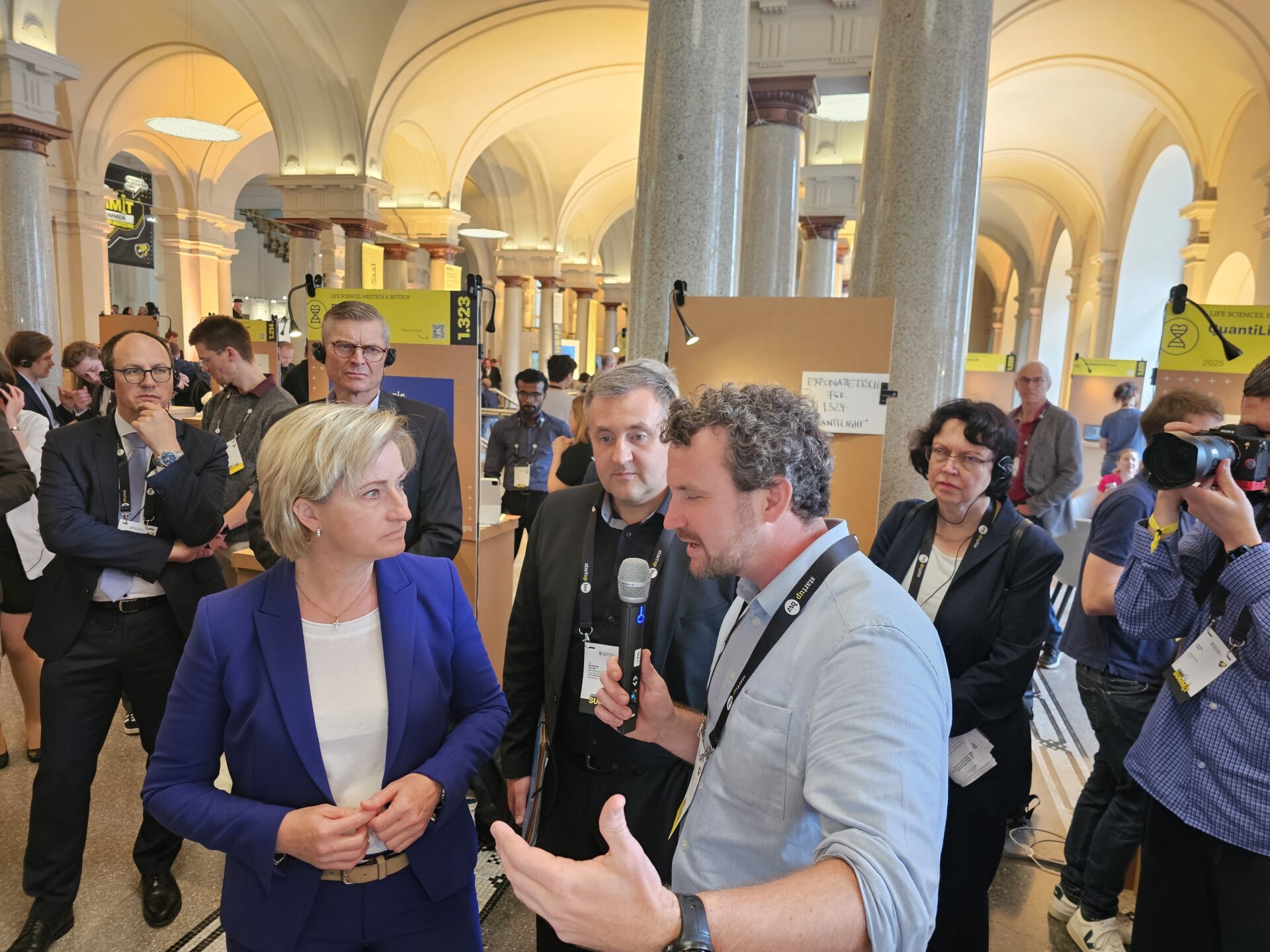 You are currently viewing Start-up Summit 2025. Voller Erfolg
